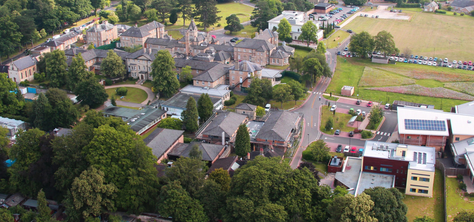 Co-located Warneford clinical and research facilities